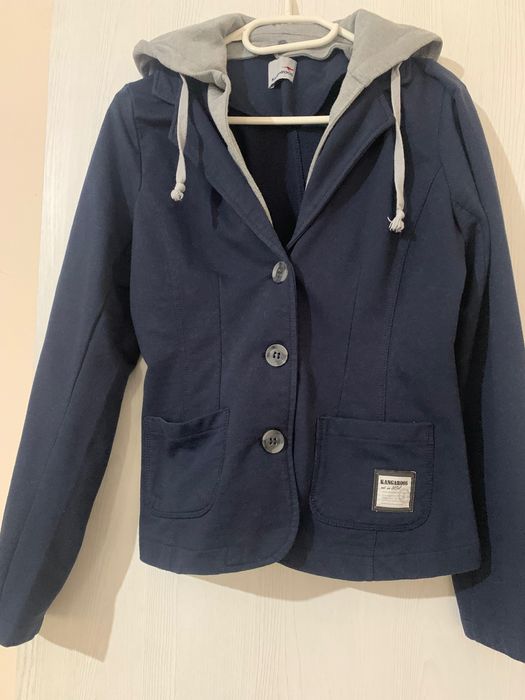 Дамско спиртно сако