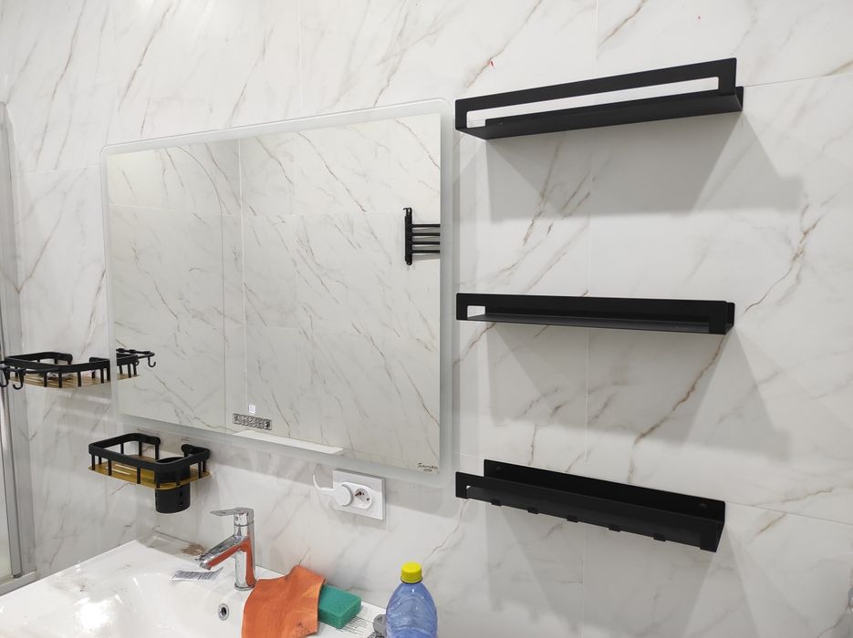 Мастер на час , плотник, сантехник ,ремонт мебели.