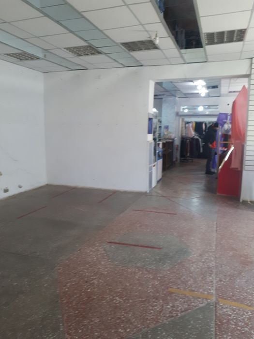 сдам торговые пл. от 10-200 м.кв