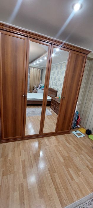 Срочно продам Спальный гарнитур.