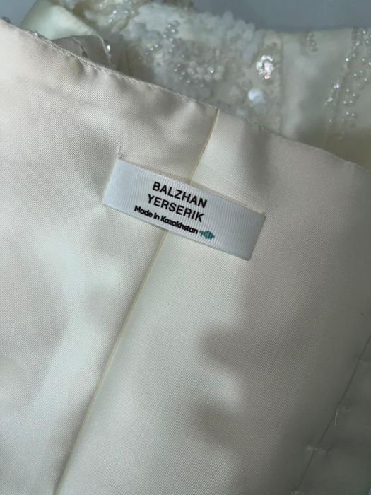 Продам красивое вечернее платье.