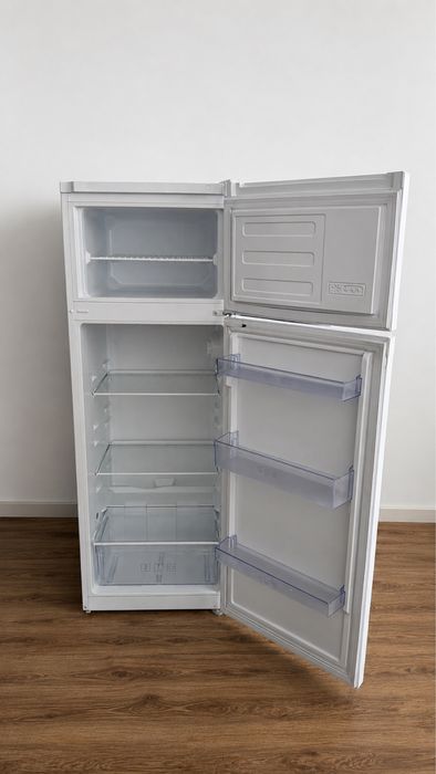 120 € !!! Хладилник  с камера Beko