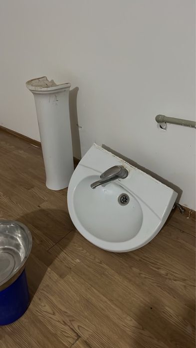 Ванна шкаф раквира 6000