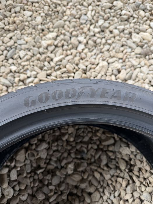 255/35 19,225/40 19,Anvelope de vara Goodyear