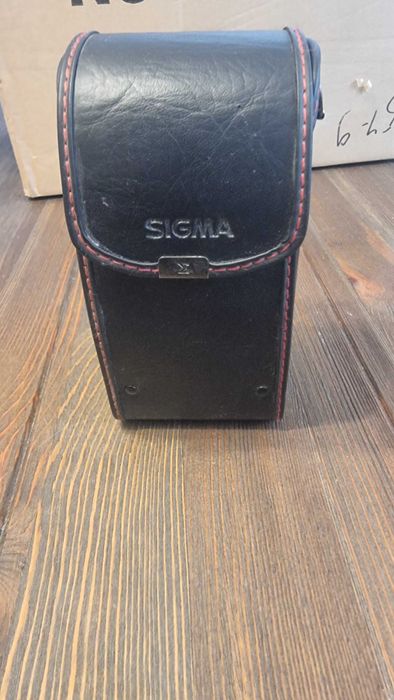 SIGMA 105mm 1:2.8 DG MACRO