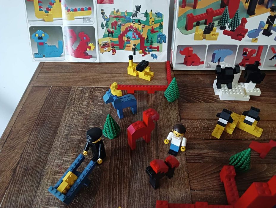 Продавам Lego 258 ZOO