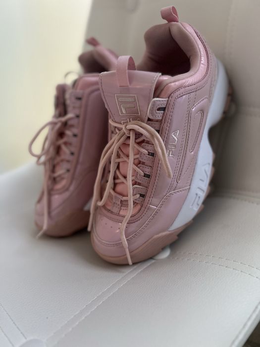 Маратонки розови Fila disruptor