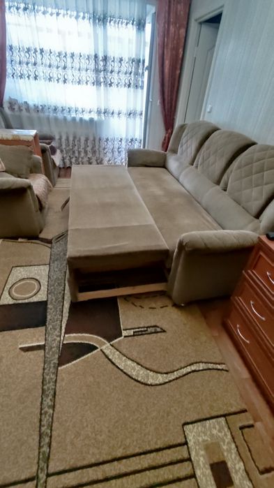 Диван каркасный+2кресла все целое.