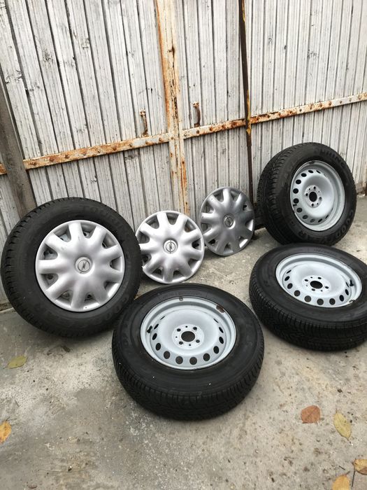 Vand 4 roti echipate