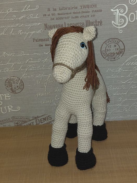 Лошадь ручной работы.