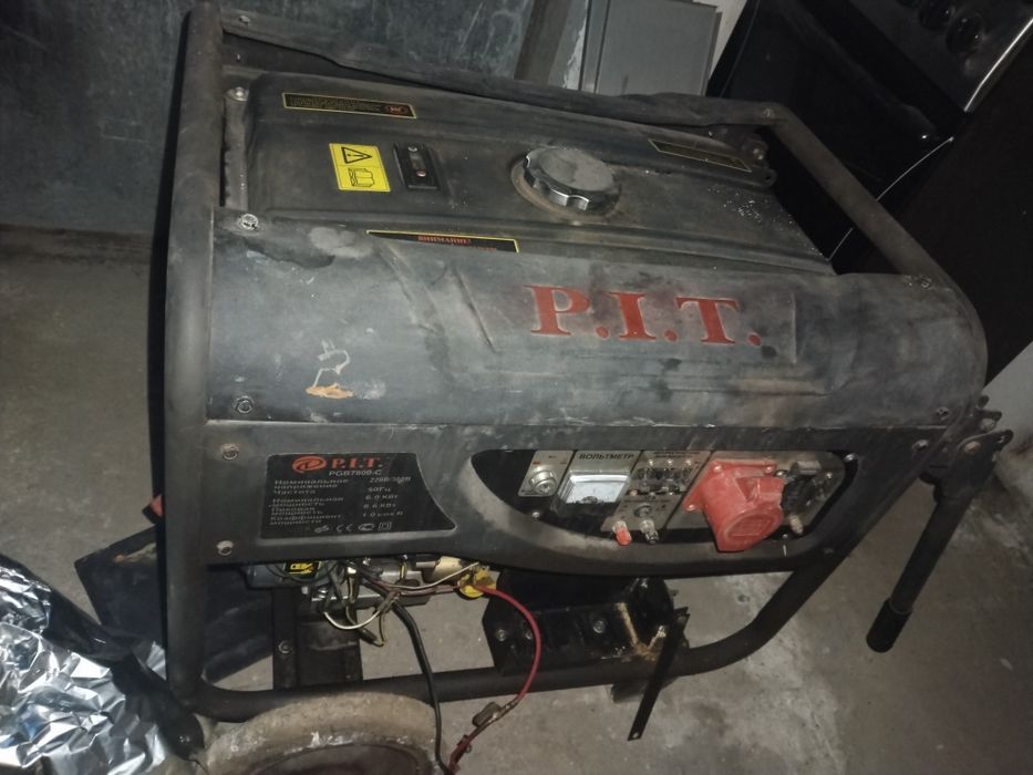 продам генератор PIT 6000 кВ.(требуется ремонт и обслуживание)