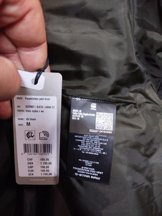 Водоустойчив елек G-Star Raw Foundation M нов мъжки черен грейка