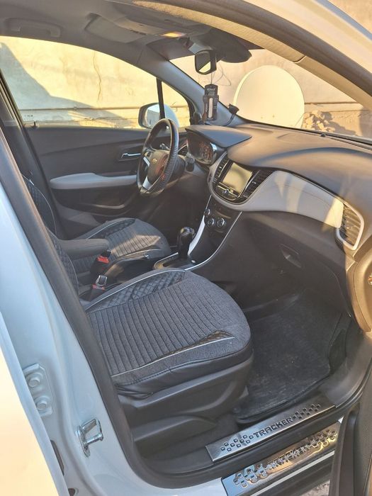 Тracker Satiladi avtomat korobka  2019-jilg'i