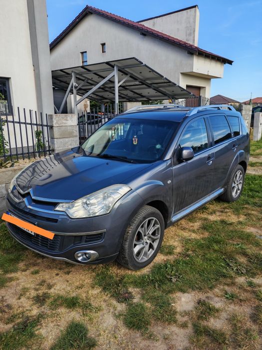 Vând Citroen C-crosser 2.2 HDI 156CP 7 locuri