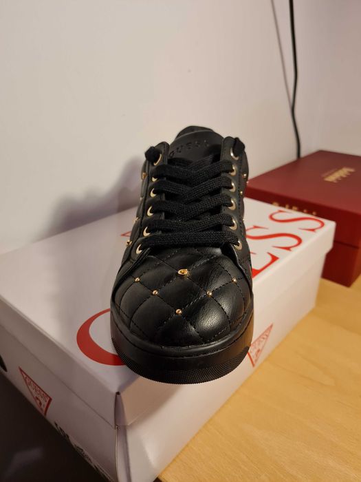 Adidasi Guess Negru