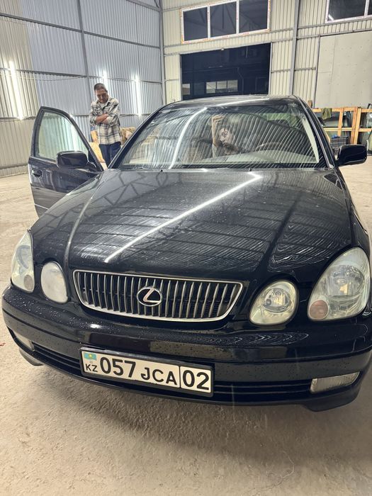 Автостекло на бмв е36,е46,е 34,е38,е39,е53е60е70 все серий с установко