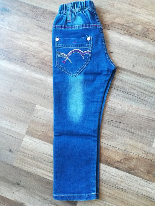 Блузка и дънки за момиче 98-104