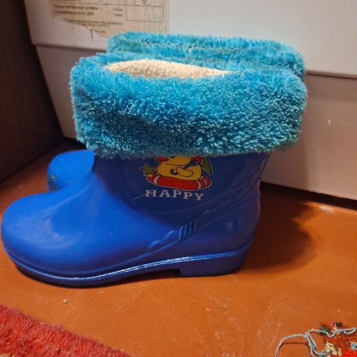 Резиновые сапоги для ребенка