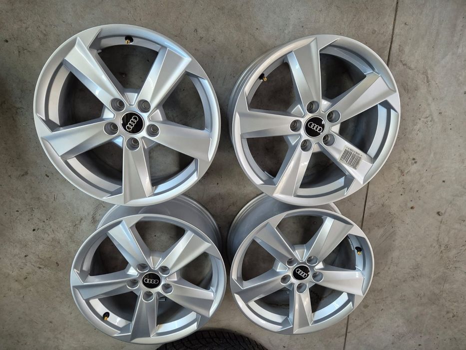 Jante noi originale R17 Audi Q2 A3 Q3 A4 / Vw Passat Golf 5 6 7 8