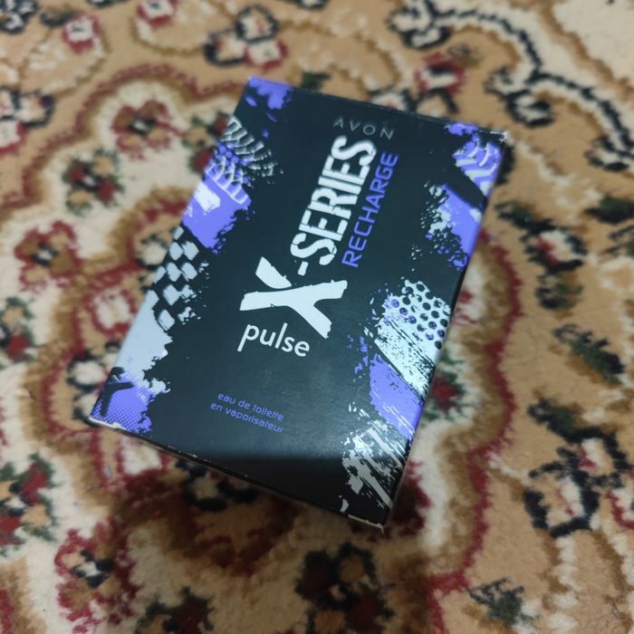 Продам мужские духи от avon