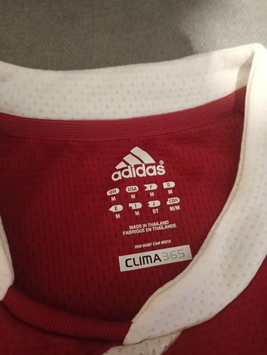 Tricou Nou fără etichetă original Adidas.