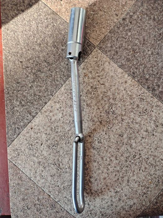 Ключ facom факом