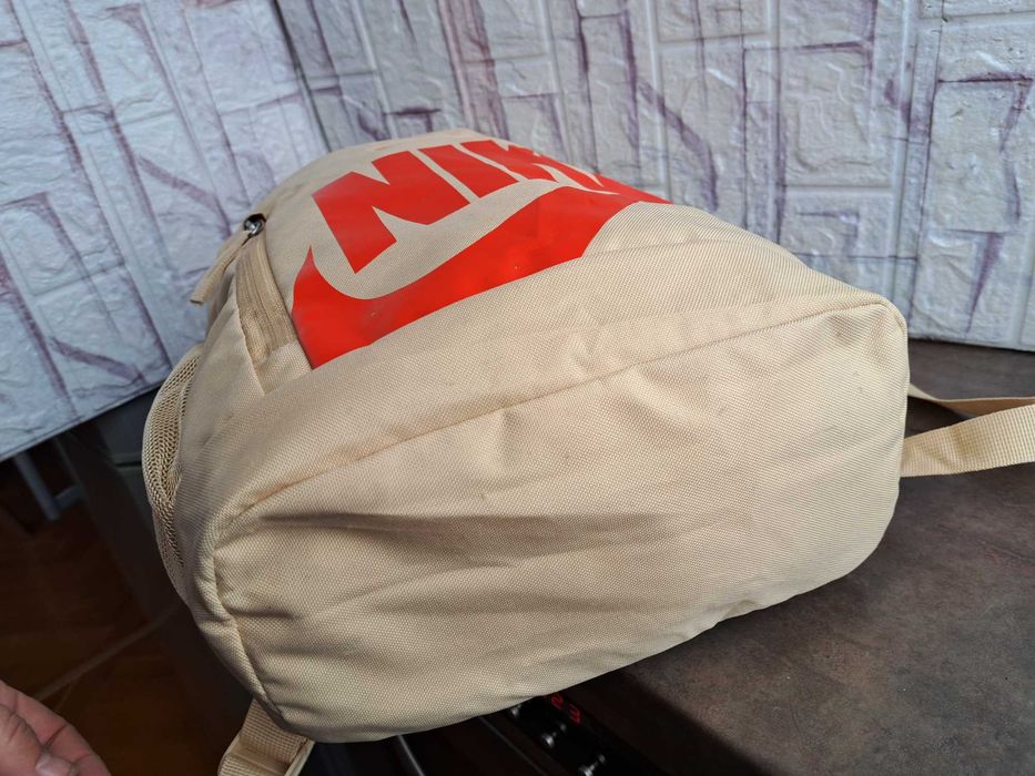 дамска,мъжка раница,Nike,бежова чанта,найк,торба