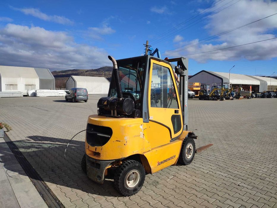 Motostivuitor Dizel Jungheinrich DFG425s 2,5 Tone