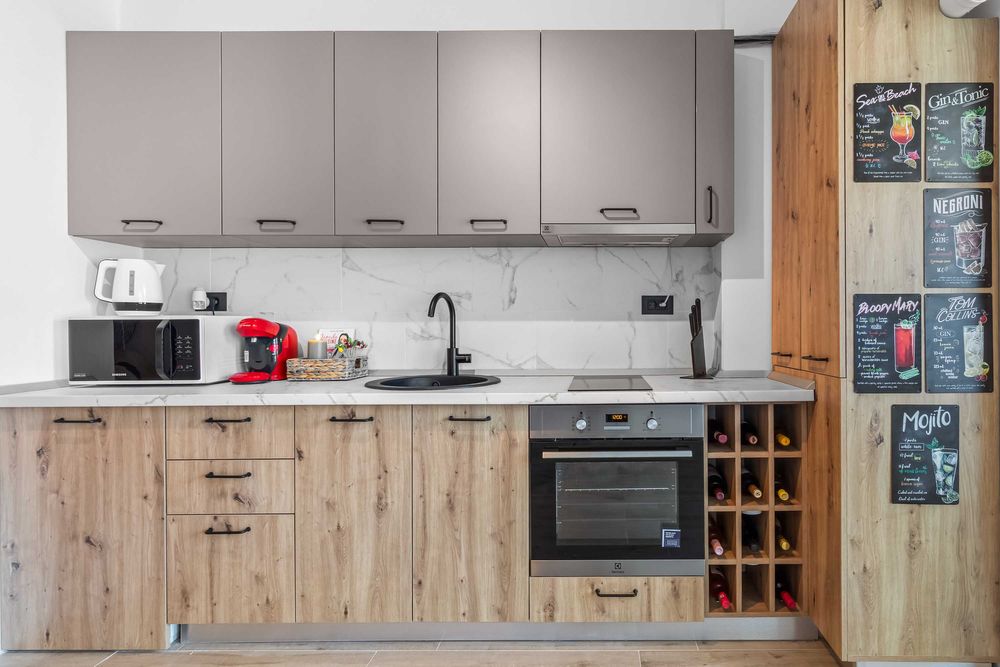 Studio în Alezzi Infinity|Afacere funcțională cu rezervări 2026