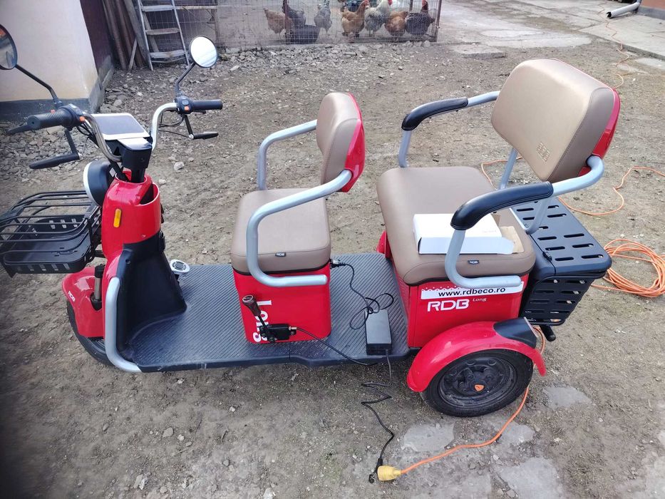 Triciclu de vânzare la diverse