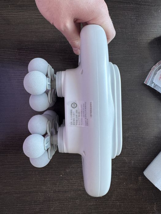 Перкуссионный массажер