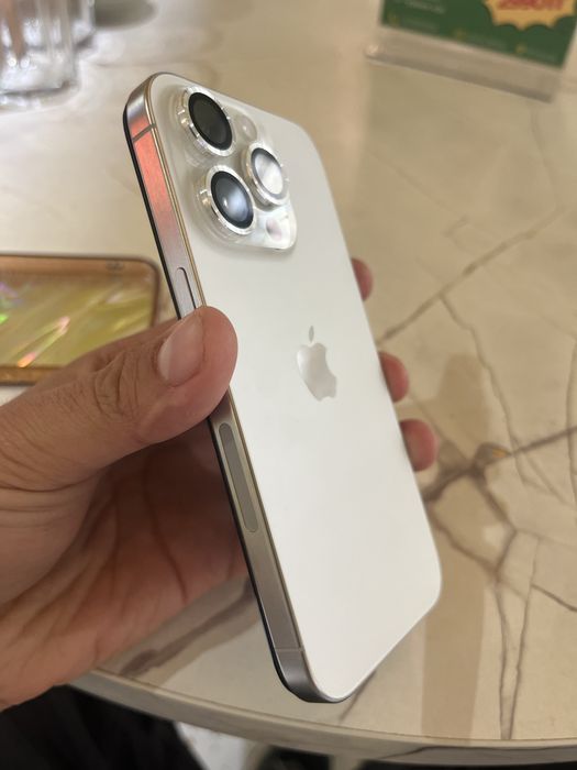 Iphone 15 pro на запчасти esim