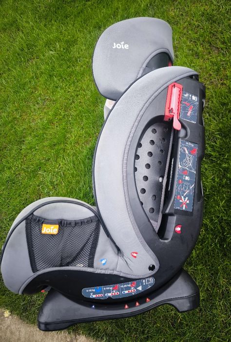 Scaun isofix Joie