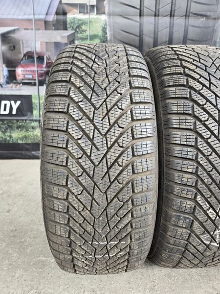 235/55/18 PIRELLI 4бр