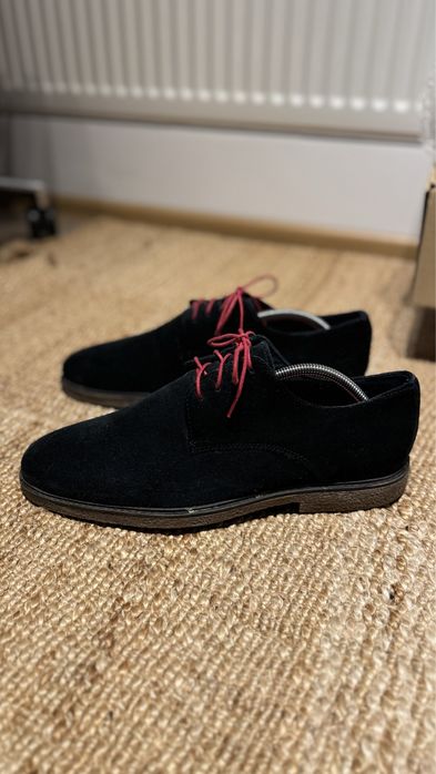 Pantofi barbati din piele intoarsa eleganti