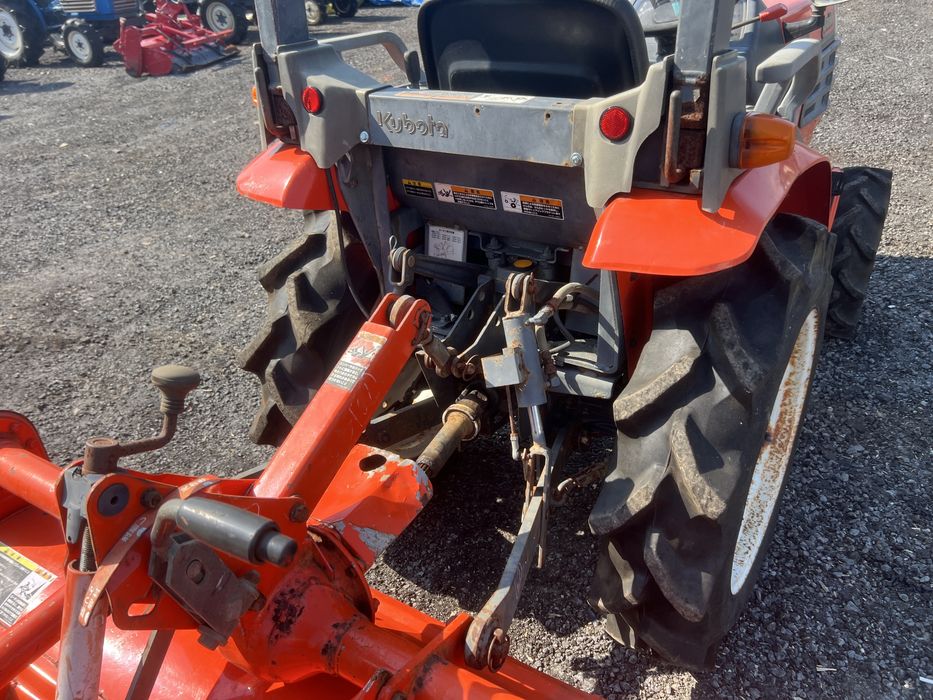 Tractoras tractor japonez kubota gb 18