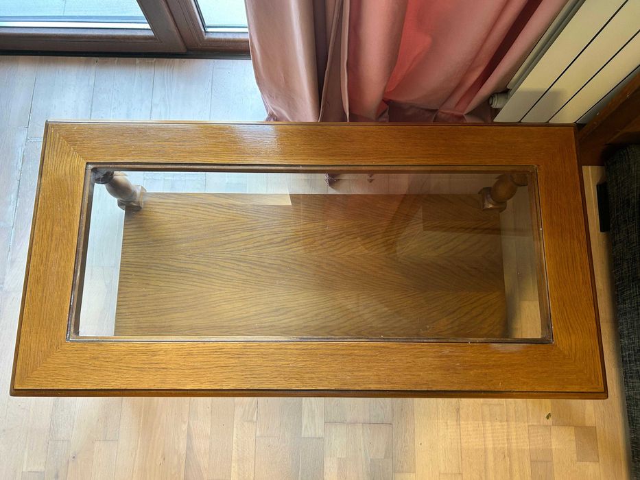 mobila  vintage -masuta lemn living