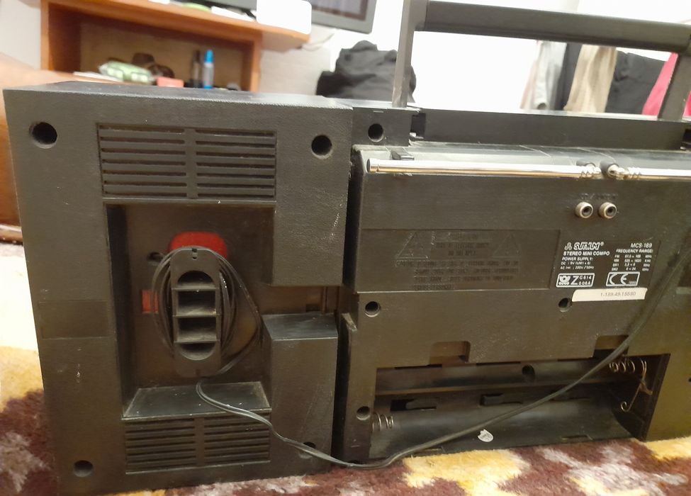 Dublu casetofon suthum