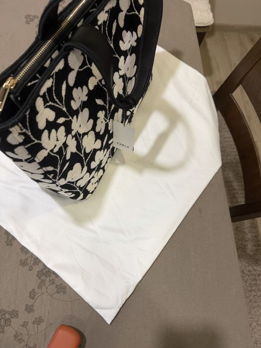 Дамска чанта Furla Alissa