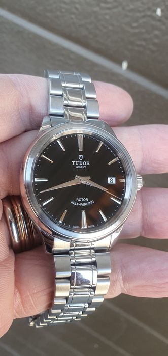 Tudor Style schimb Omega, Breitling, Longines