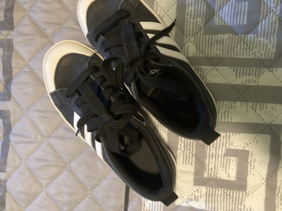 Кецове адидас оригинални