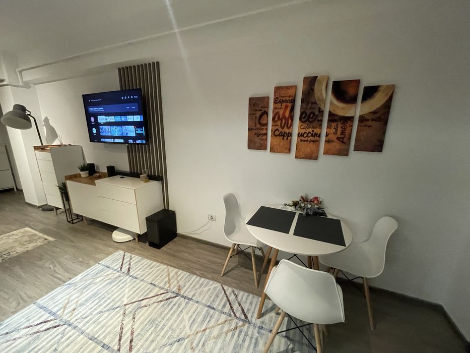 Inchiriez apartament 2 camere tip studio dem radulescu