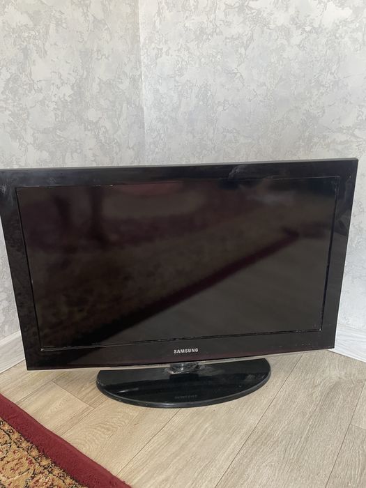 Телевизор samsung