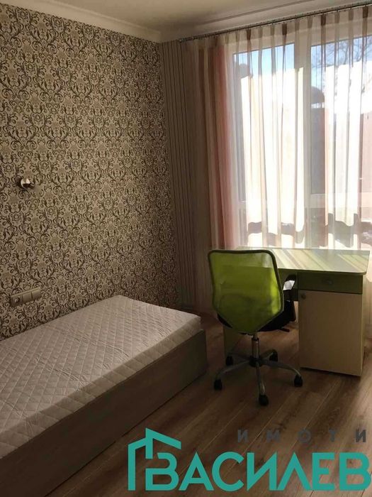 Дава се под наем Тристаен апартамент в София, Център - 82 кв.м за 698.19 € - Снимка #6