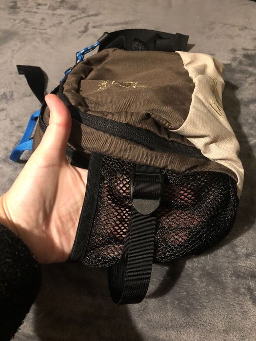 Туристическа чанта за кръста бъбрек