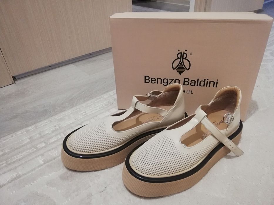 Босоножки Бензо Балдини...