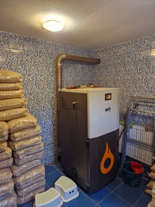 Cabana de vanzare zona Marisel (Rusesti)