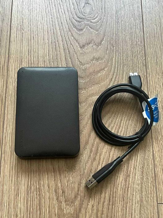 Hard Extern 2TB Toshiba USB 3.0 100% in Sentinel fara baduri, perfect