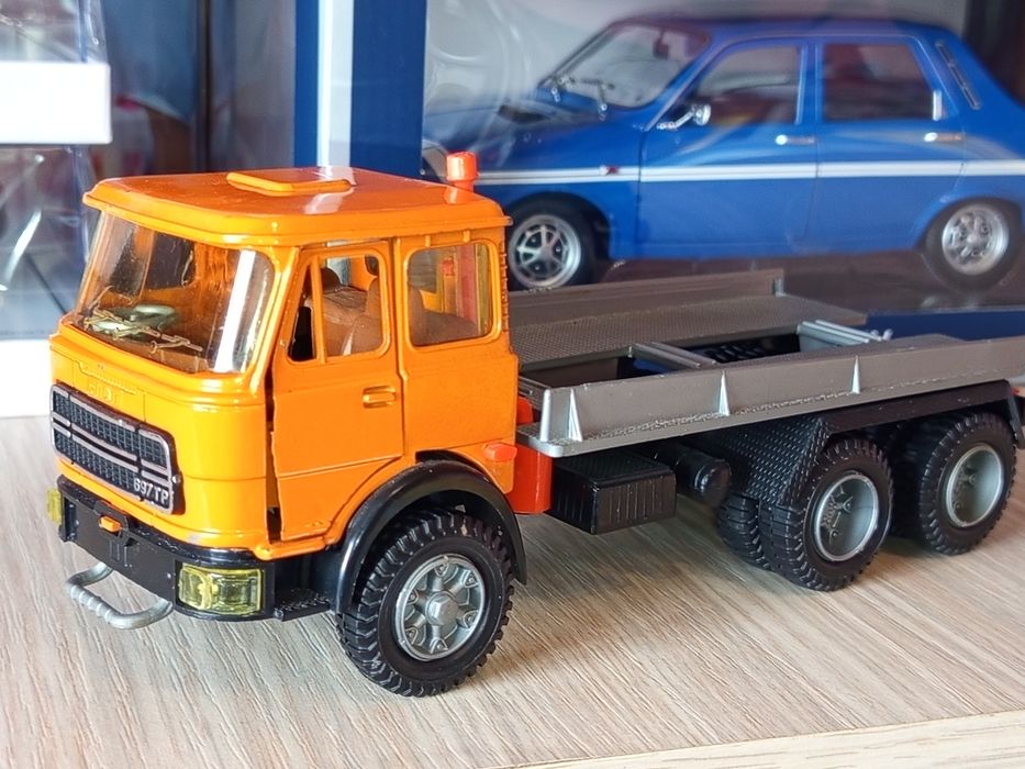 Machetă camion Fiat 697 TP Techno Giodi Barlux,1/35