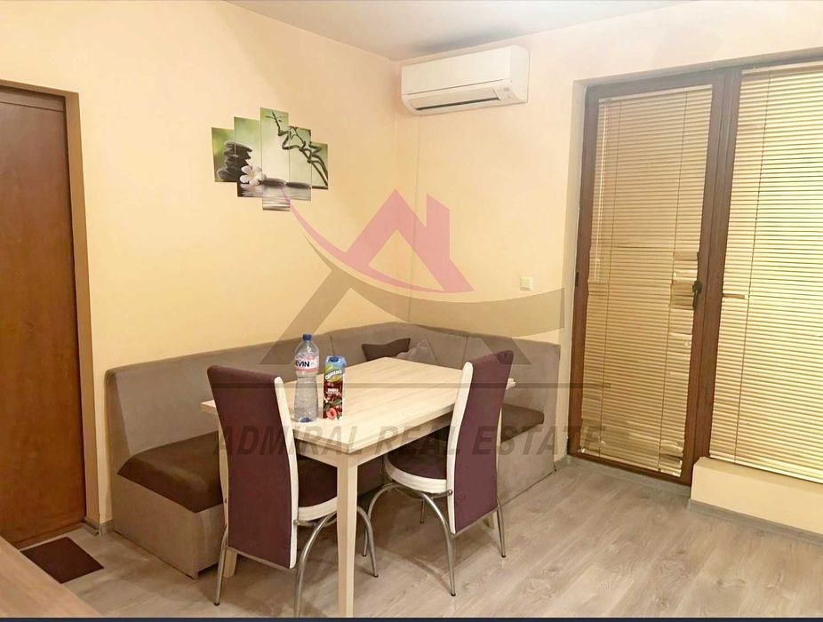 Дава се под наем Тристаен апартамент в Варна, Колхозен пазар - 55 кв.м за 383 € - Снимка #1